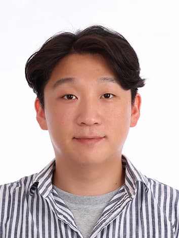 Youngjin Jeon