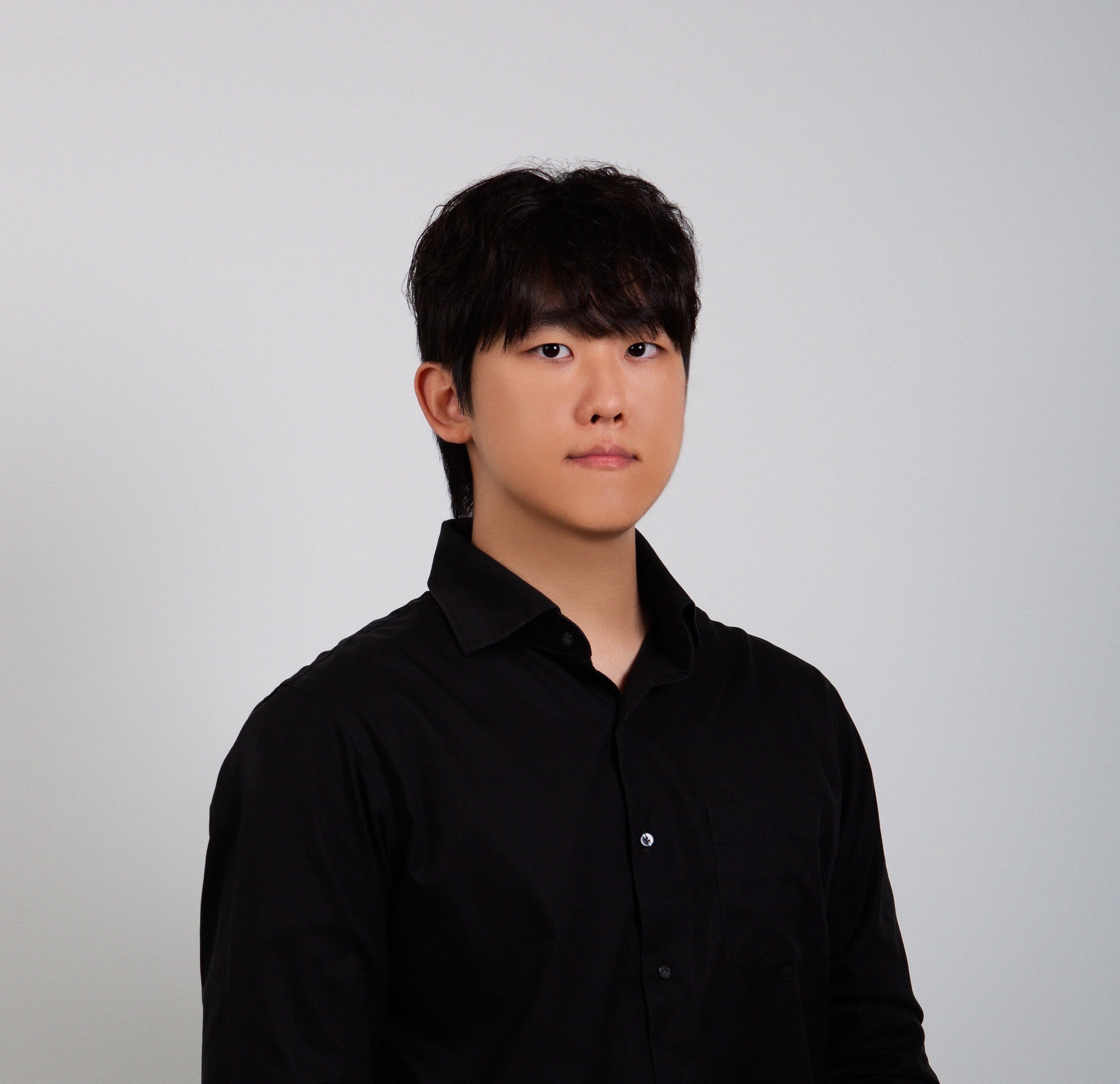 Kangsuk Woo